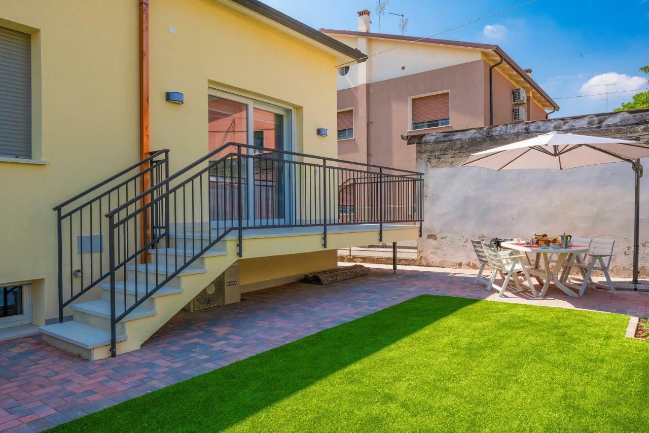 Family House Bivio Holiday home Peschiera del Garda