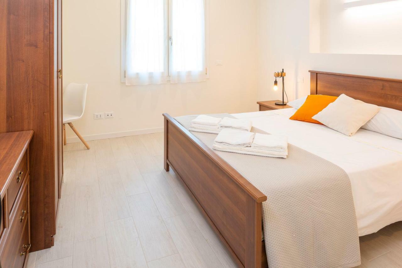 Family House Bivio Hébergement de vacances Peschiera del Garda